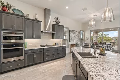 2543 E Wrightson View Drive, Green Valley, AZ 85614 - Photo 16