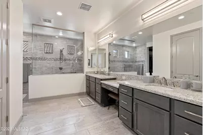 2543 E Wrightson View Drive, Green Valley, AZ 85614 - Photo 24