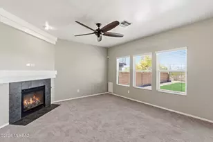 5752 W King Snake Dr, Tucson, AZ 85742 - Photo 8