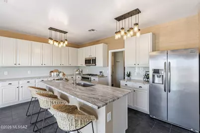 5752 W King Snake Drive, Tucson, AZ 85742 - Photo 18