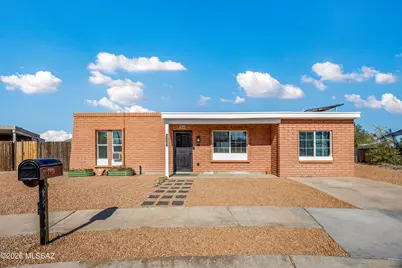 7621 N Shirley Court, Tucson, AZ 85741 - Photo 1