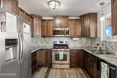 7621 N Shirley Court, Tucson, AZ 85741 - Photo 12