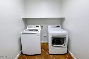 8271 N Rocky Brook Dr, Tucson, AZ 85743 - Photo 20