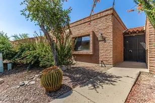 1664 W Dalehaven Cir, Tucson, AZ 85704 - Photo 2