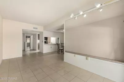 1664 W Dalehaven Circle, Tucson, AZ 85704 - Photo 4