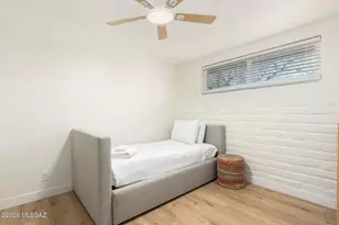 7076 E Arrowhead Dr, Tucson, AZ 85715 - Photo 30