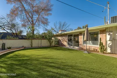 7076 E Arrowhead Drive, Tucson, AZ 85715 - Photo 40