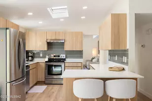 7076 E Arrowhead Dr, Tucson, AZ 85715 - Photo 12