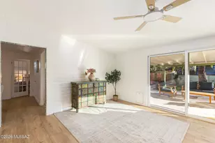 7076 E Arrowhead Dr, Tucson, AZ 85715 - Photo 16