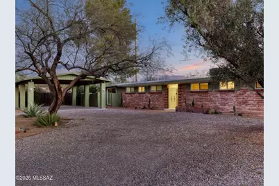 7076 E Arrowhead Drive, Tucson, AZ 85715 - Photo 1