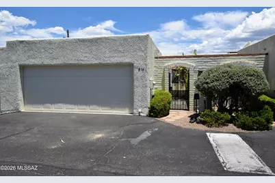 814 N Crescent Lane, Tucson, AZ 85710 - Photo 1