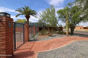 5936 E 2nd St, Tucson, AZ 85711 - Photo 6