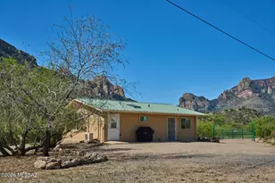 2388 S Hatari Ln, Portal, AZ 85632 - Photo 2