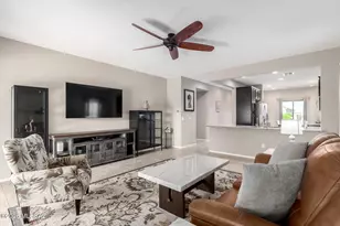 21529 E Freedom Dr, Red Rock, AZ 85145 - Photo 6