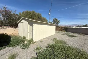 8449 E Kent Pl, Tucson, AZ 85710 - Photo 24