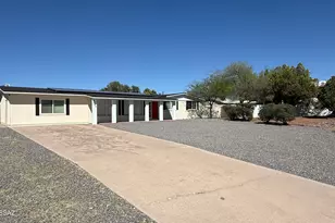 8449 E Kent Pl, Tucson, AZ 85710 - Photo 1