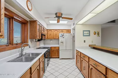 2150 Cerrada Nopal, Tucson, AZ 85718 - Photo 8