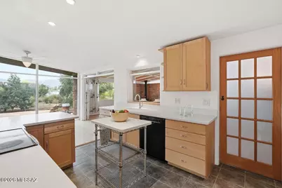 3344 N Olsen Avenue, Tucson, AZ 85719 - Photo 10