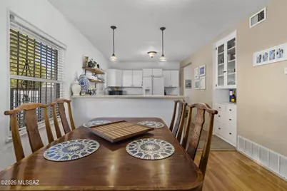 1718 E Grant Road, Tucson, AZ 85719 - Photo 16