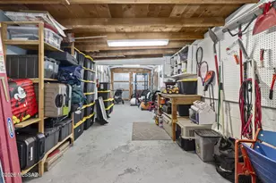 1718 E Grant Rd, Tucson, AZ 85719 - Photo 44