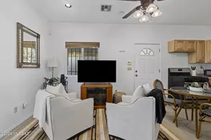 1718 E Grant Rd, Tucson, AZ 85719 - Photo 36