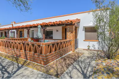 233 S Paseo Tierra #D, Green Valley, AZ 85614 - Photo 1