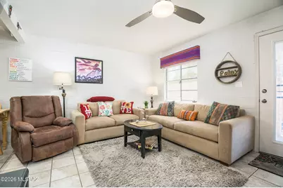 233 S Paseo Tierra #D, Green Valley, AZ 85614 - Photo 4