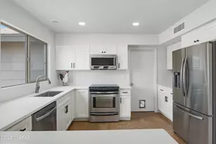 3291 W Coriander Dr, Tucson, AZ 85741 - Photo 12