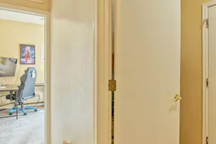 1107 S Speckled Stone Way, Tucson, AZ 85710 - Photo 14