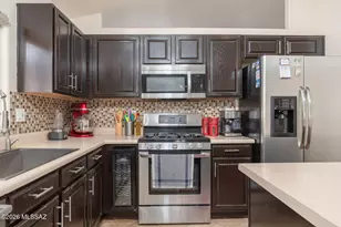 578 W Tara Danette Dr, Tucson, AZ 85704 - Photo 10