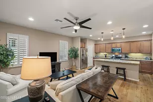 850 N Broken Hills Dr, Green Valley, AZ 85614 - Photo 12