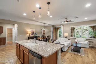 850 N Broken Hills Dr, Green Valley, AZ 85614 - Photo 8