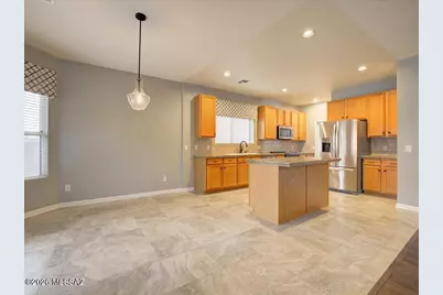 10576 S Sunshower Way, Vail, AZ 85641 - Photo 4