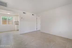 5813 E 23rd St, Tucson, AZ 85711 - Photo 6