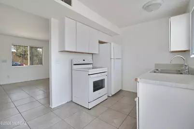 5813 E 23rd Street, Tucson, AZ 85711 - Photo 26