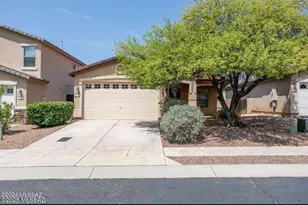 12935 N Desert Olive Dr, Oro Valley, AZ 85755 - Photo 2