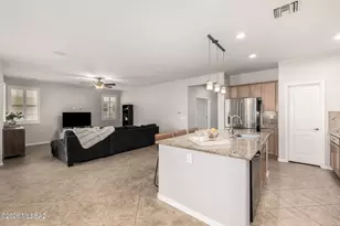 12978 N Via Vista Del Pasado, Oro Valley, AZ 85755 - Photo 18