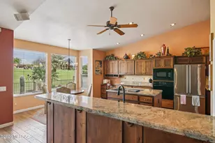 37850 S Rolling Hills Dr, Saddlebrooke, AZ 85739 - Photo 6