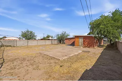 10 E Corona Road, Tucson, AZ 85756 - Photo 6