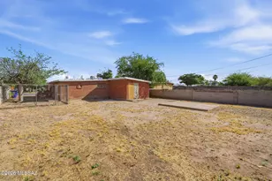 10 E Corona Rd, Tucson, AZ 85756 - Photo 4