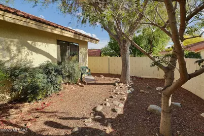5545 N Waterfield Drive, Tucson, AZ 85750 - Photo 24