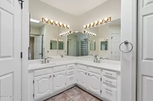 1097 W Corte Del Pintor, Green Valley, AZ 85614 - Photo 24