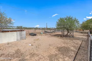 17602 W Waterman Ln, Marana, AZ 85653 - Photo 38