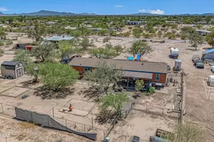 17602 W Waterman Ln, Marana, AZ 85653 - Photo 2
