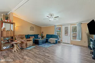 17602 W Waterman Ln, Marana, AZ 85653 - Photo 10