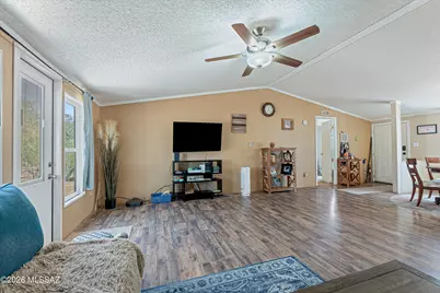 17602 W Waterman Lane, Marana, AZ 85653 - Photo 12