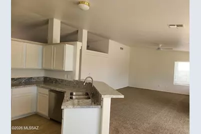 10008 E Moonstruck Way, Tucson, AZ 85747 - Photo 18