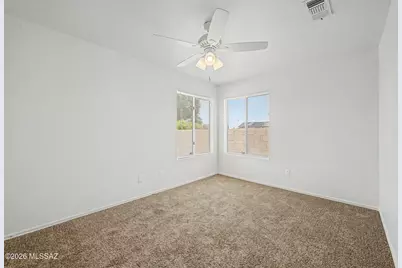 10008 E Moonstruck Way, Tucson, AZ 85747 - Photo 32
