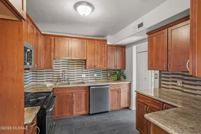6342 N Barcelona Lane #122, Tucson, AZ 85704 - Photo 8