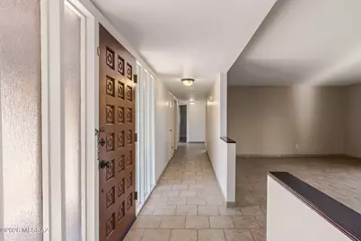 6861 E Hawthorne Circle, Tucson, AZ 85710 - Photo 20